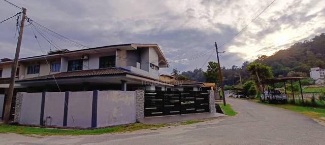 Bukit Sekilau 1