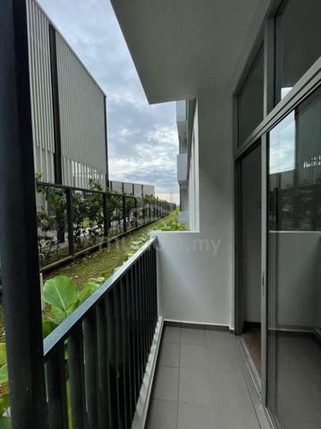 Lakefront Homes @ Cyberjaya 1