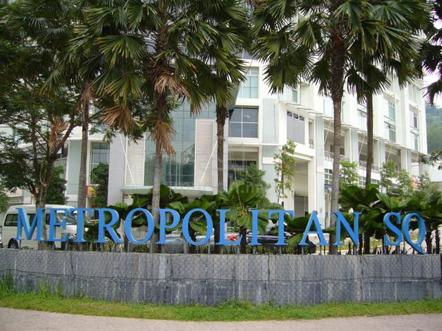 Metropolitan Square 3