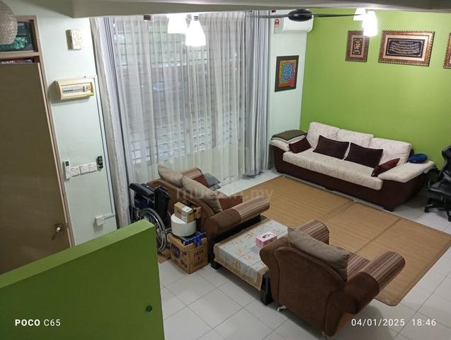 6km to ERL Renovated Double Storey Baru Salak Tinggi Sepang, Selangor 1