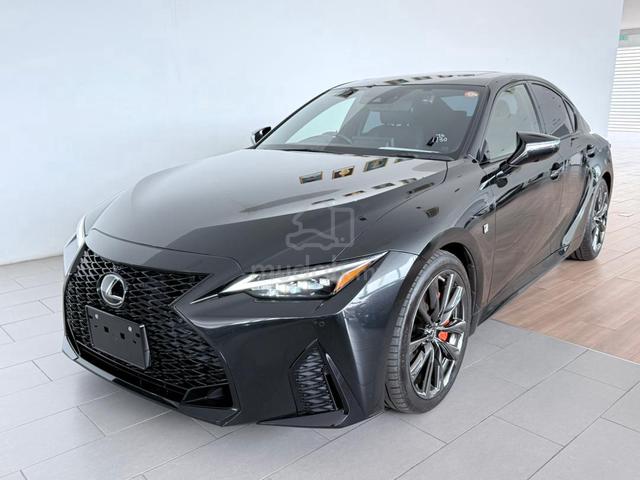 Lexus IS300 2.0 F-SPORT Mode Black Glitter Edition - 1