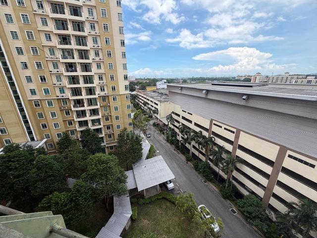 Ixora Apartment (Bukit Beruang) 1