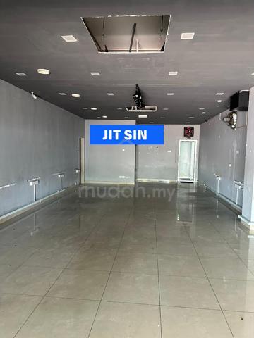 3-Sty Terrace! Facing Mainroad Commercial 3phase shoplot Jelutong 1