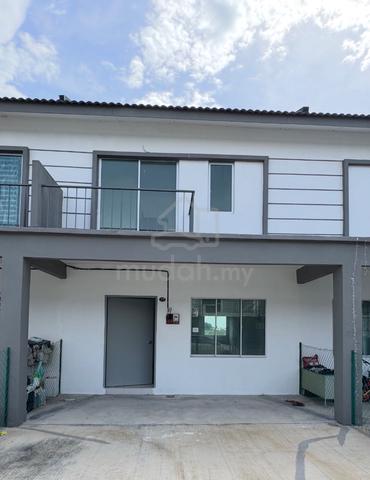 Near KTM Tasek Gelugor, New Double storey house for rent 1