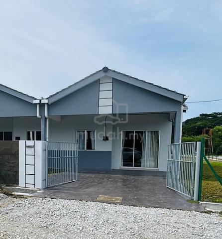 Rumah setingkat dengan Permandangan Tasik Alam Semulajadi Batu Gajah 1