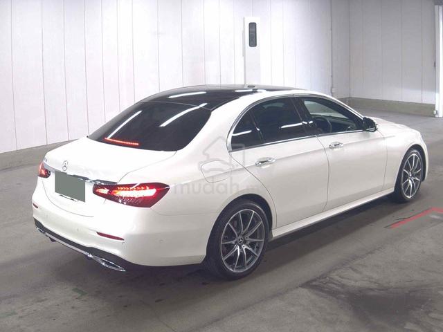 2021 Mercedes Benz E300 AMG  2.0 Sedan/GRADE 5A - 4