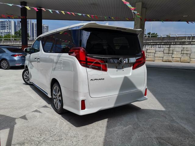 2021 Toyota ALPHARD 2.5 S TYPE GOLD II - 3