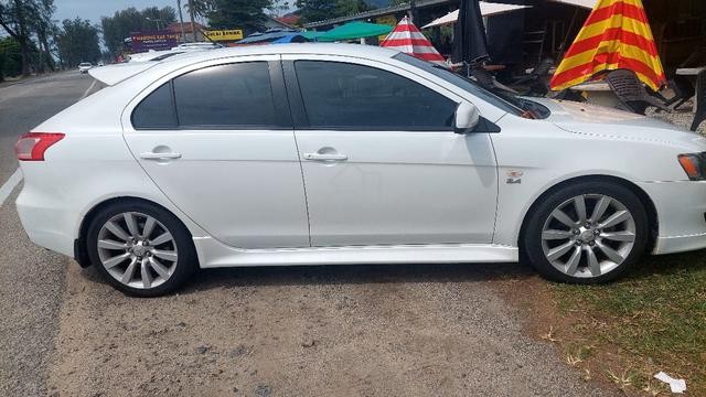 2011 Mitsubishi LANCER 2.4 SPORTBACK (A) - 1