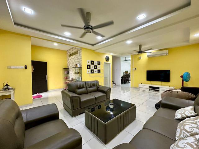 Mutiara Rini Double Storey Terrace House 5bed Skudai Johor Bahru 1