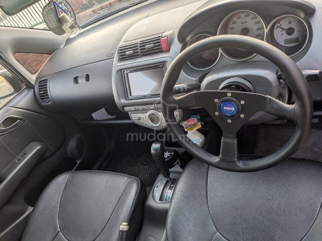 Honda jazz 2004 jual saja condition baik - 4