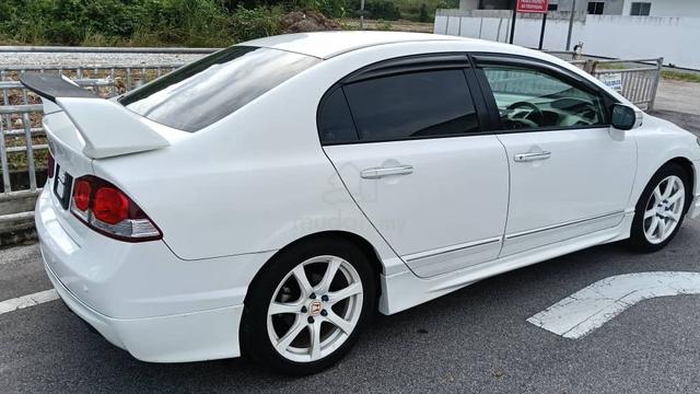 2011 Honda CIVIC 1.8 i-VTEC (A) - 2