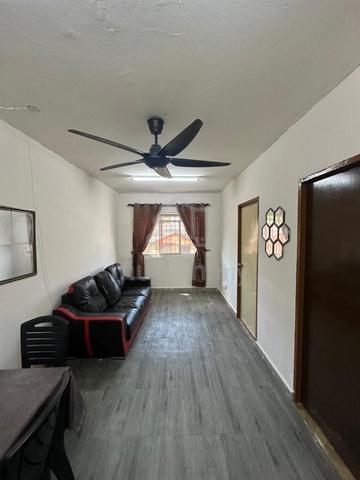 Lestari Apartment 1