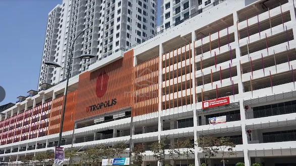 Utropolis Utama 1