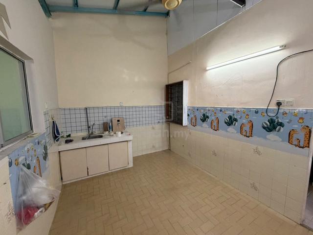 Kampung Lapan Freehold Single Storey Terrace, Melaka City 1