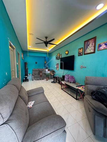 KSL Mall/ Single Storey/ Taman Pelangi/  Partially 1