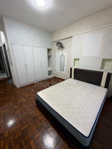 skudai villa apartment / lotus / mydin mutiara rini/ skudai 1