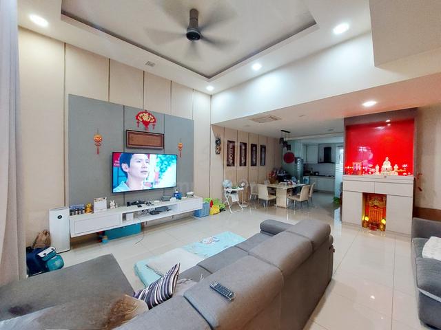 BM Utama 2.5storey Terrace|Full Renovated|10min to Icon City 1