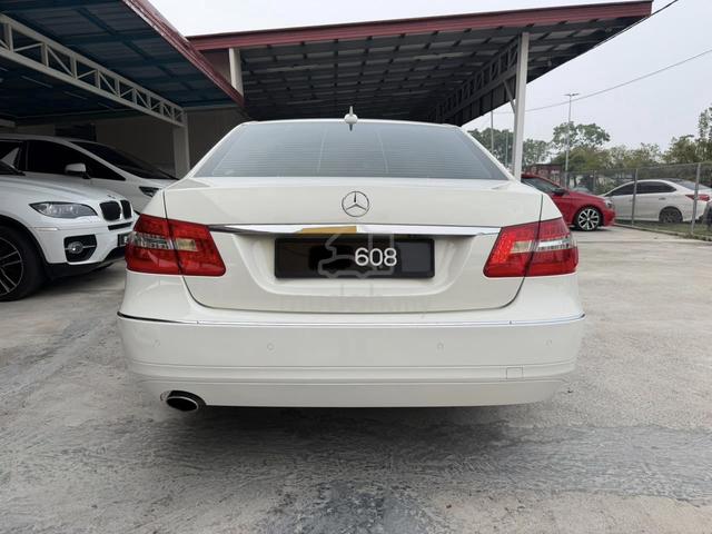 OTR🔥 2011 Mercedes Benz E200 1.8 CGI BLUEEFCY CKD - 3