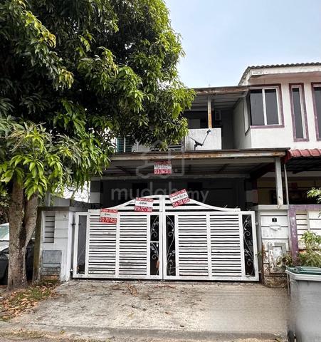 Sierra Perdana 2 Storey Terrace House near Permas 1