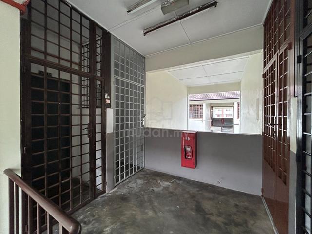Medium cost flat - Rumah Pangsa Orkid, Tmn Desa Cemerlang for Rent 1