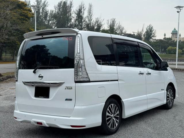 2017 Nissan SERENA 2.0 S-HYBRID 3 TAHUN WARRANTY - 4