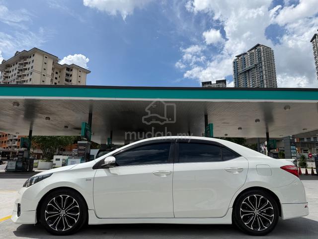 Toyota COROLLA ALTIS 2.0 V (A) FULL SPEC - 2
