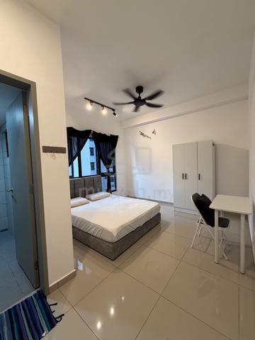 Master room @DAMANSARA PERDANA📍D’VERVAIN 1