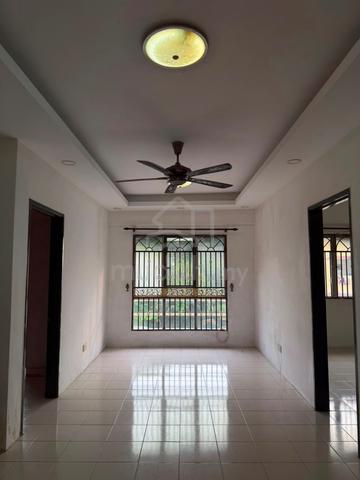 Pangsapuri Raya (Bandar Country Homes) 1