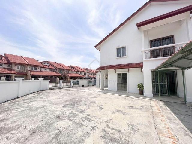 Corner 2 Storey Terrace Kota Kemuning, Shah Alam near Bukit Rimau 1