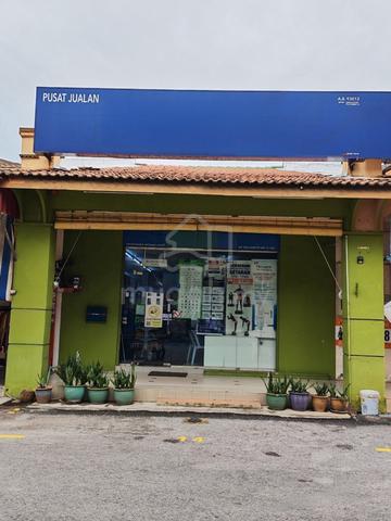 One storey shop lot for sale 1