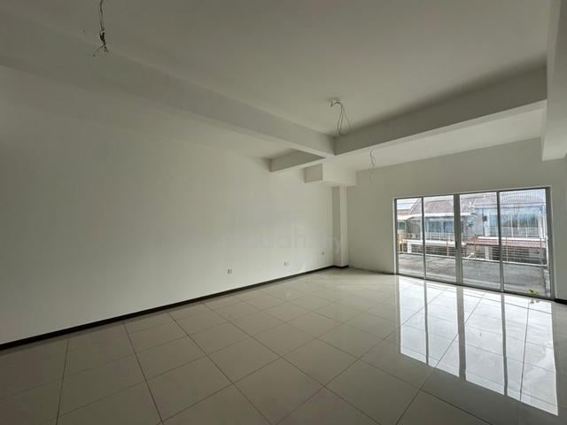 Gated Guarded Balik Pulau 3 sty terrace titi teras taman titi heights 1