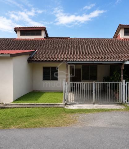 [SAVE UP 19K] Taman Parit Jaya, 1,302 sf, Parit 1