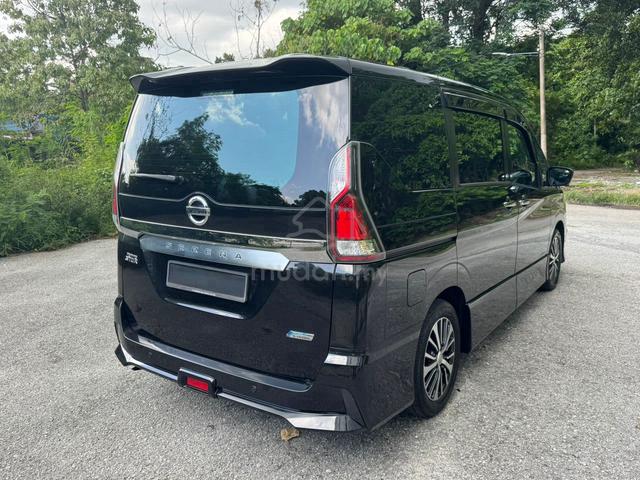 2019 Nissan SERENA 2.0 PREMIUM HIGHWAY STAR (A) - 4