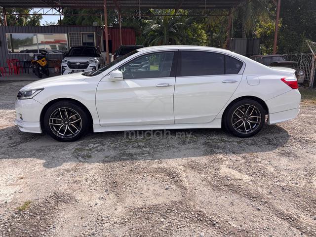 2013 Honda ACCORD 2.0 VTi FACELIFT (A) - 5