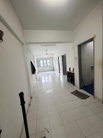 Desa Tun Razak Apartment 1