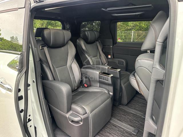 2023 Toyota ALPHARD 2.5 Z *Sunroof 8 Year Warranty - 4