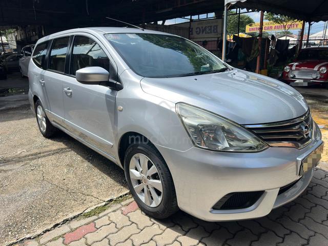 2013 Nissan GRAND LIVINA 1.6 FACELIFT LEATHER SEAT - 1