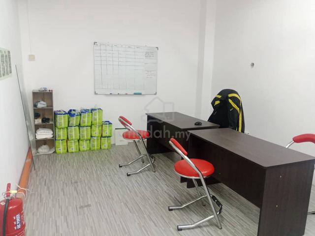 Puchong Perdana Shop Office to Let 1
