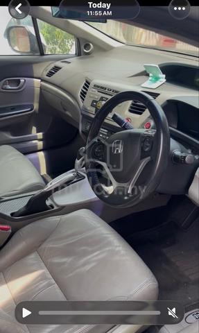 2013 Honda CIVIC 1.5 (HYBRID) (A) - 3