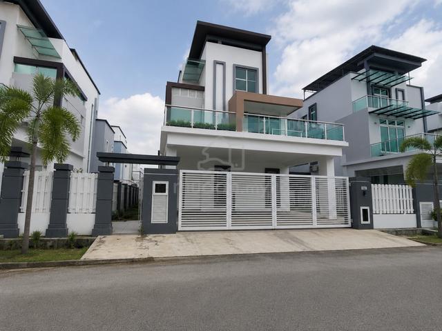Cheapest🔥3 Storey Bungalow Taman Kayagan Villa Klebang Kota Laksamana 1