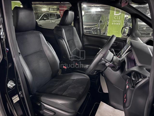 2021 Toyota VOXY 2.0 ZS KIRAMEKI 3 - 5