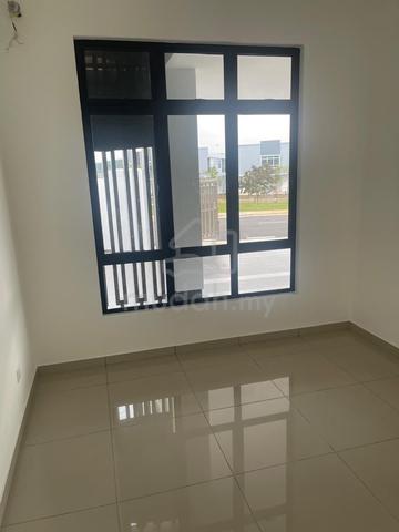 Rumah Semi D Bandar Putra Kulai 1
