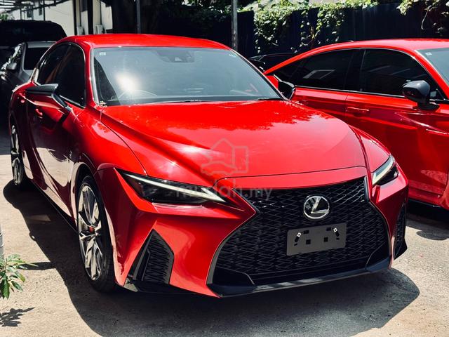 2021 Lexus IS300 2.0 F-SPORT (A) Red interior - 2