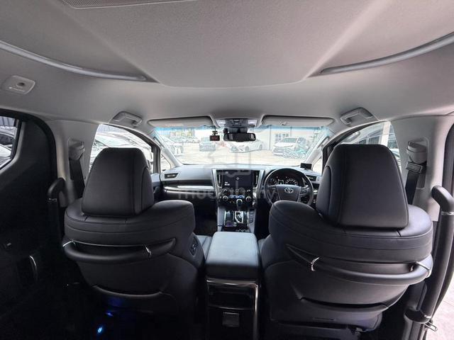 2022 Toyota ALPHARD 2.5 SC JBL Full Spec Black!! - 5