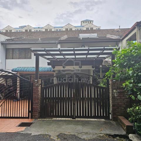FACING OPEN MODERN Double Storey Taman Serdang Raya Seri Kembangan 1
