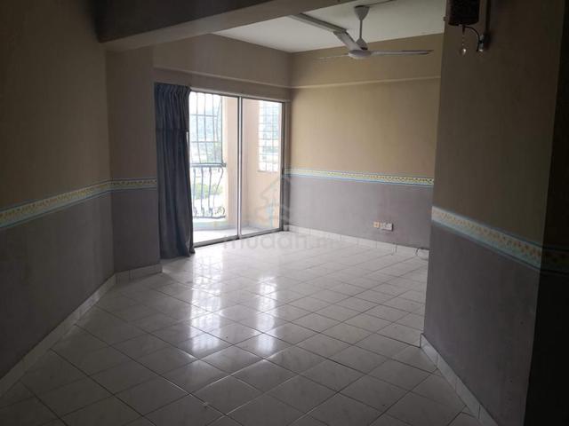 D'casa Condominium 1