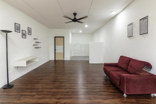 Indah Condominium 1