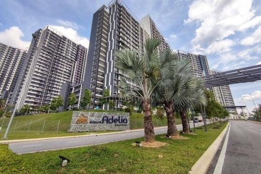 Residensi Adelia 2
