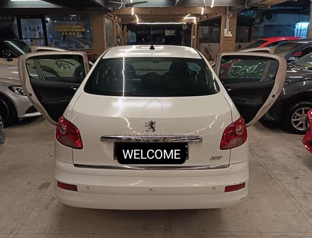 2012 Peugeot 207 1.6 (A) cikgu car cantik - 2