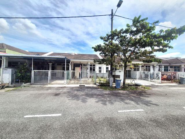 Facing Open Booking RM1000 Teres Setingkat SP 7 Bandar Saujana Putra 1